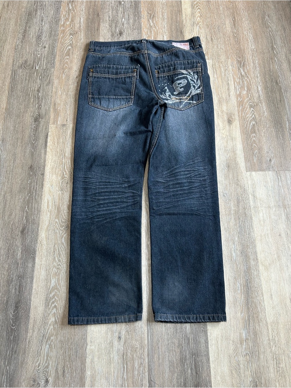 Phat Farm Men's Dark Blue Straight Leg Jeans with Graphic Back Pocket